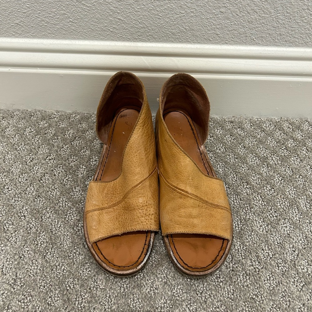 Free People leather flats